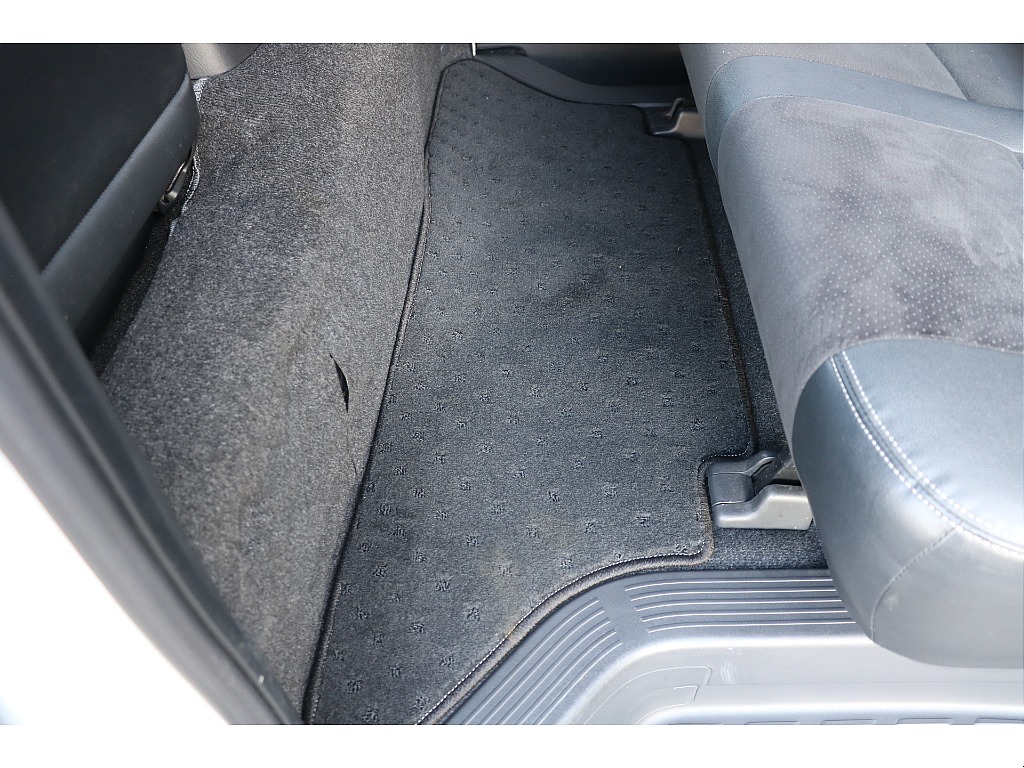 フロアマット付！