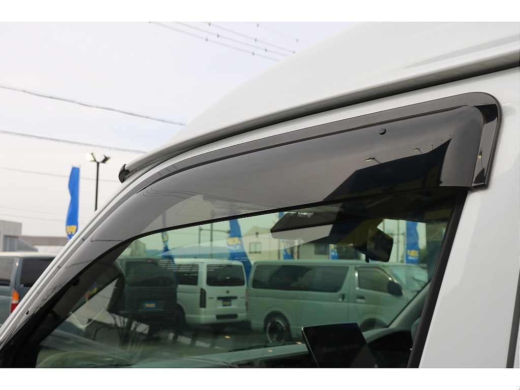 トヨタ ハイエース(15枚目)