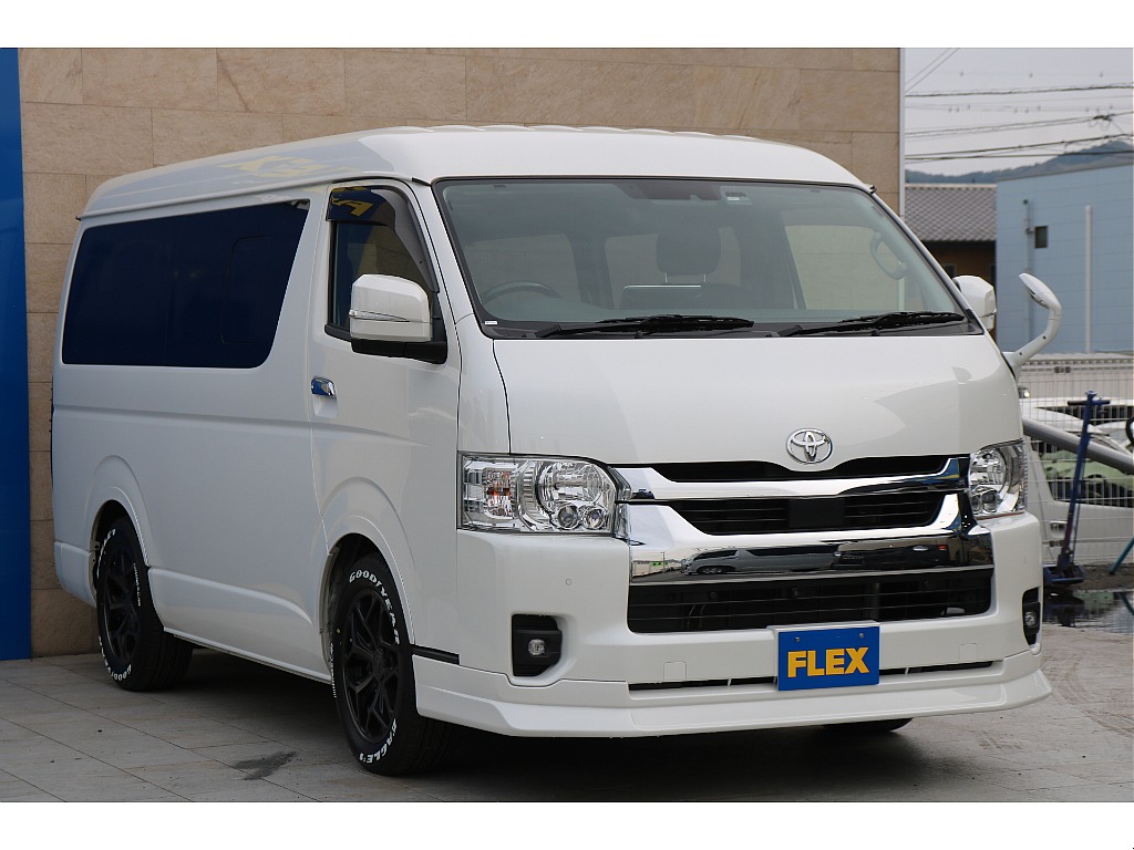 トヨタ ハイエース(5枚目)
