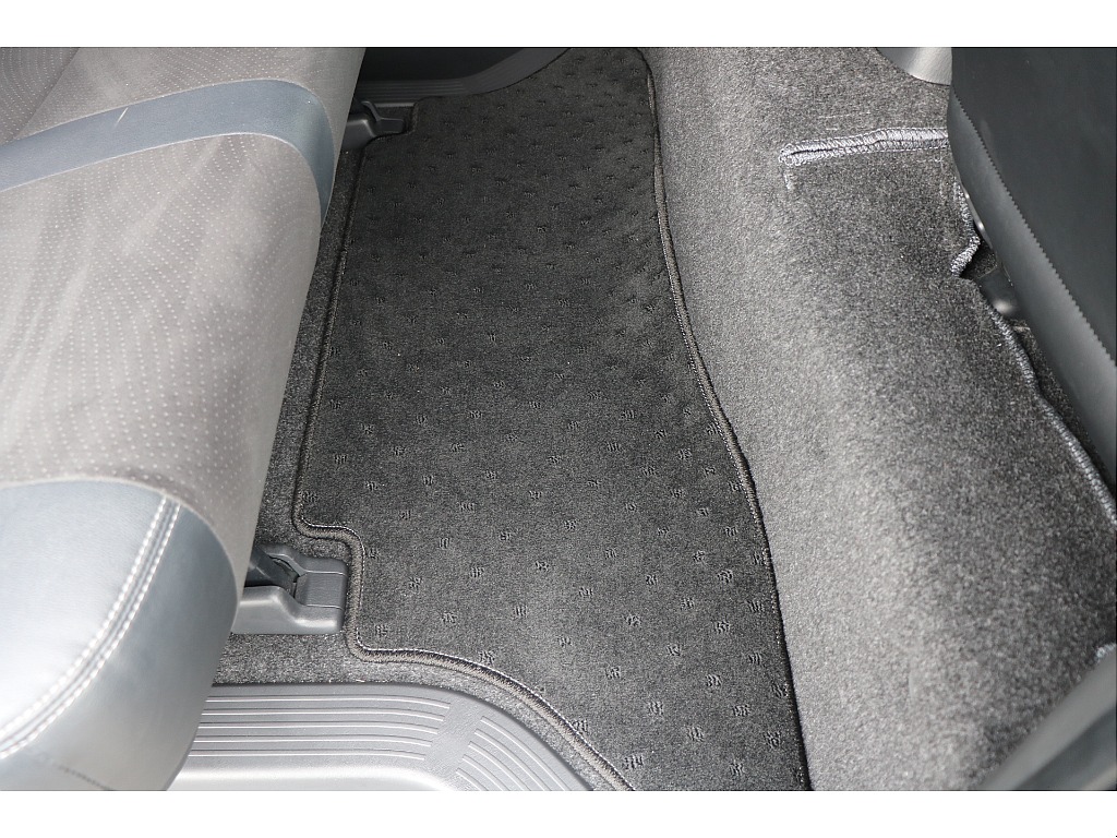 フロアマット付！