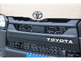 トヨタ ハイエースバン(5枚目)