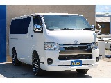 トヨタ ハイエースバン(5枚目)