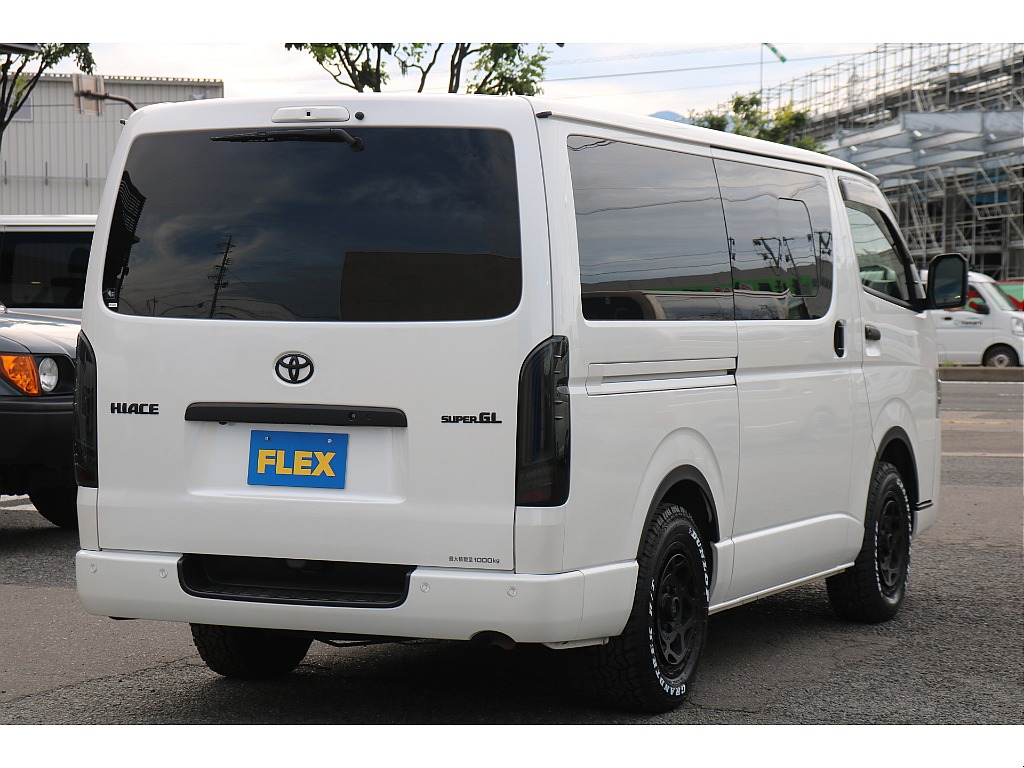 トヨタ ハイエースバン(24枚目)