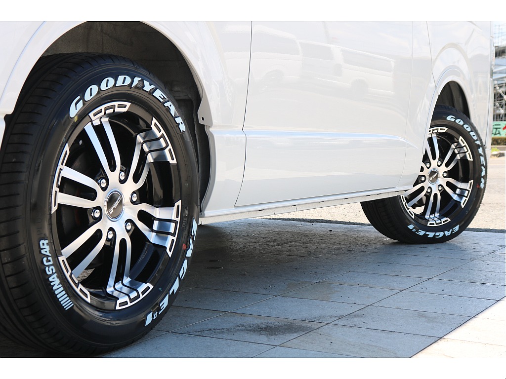 FLEX DELF02 17インチアルミ、グッドイヤーナスカータイヤ！