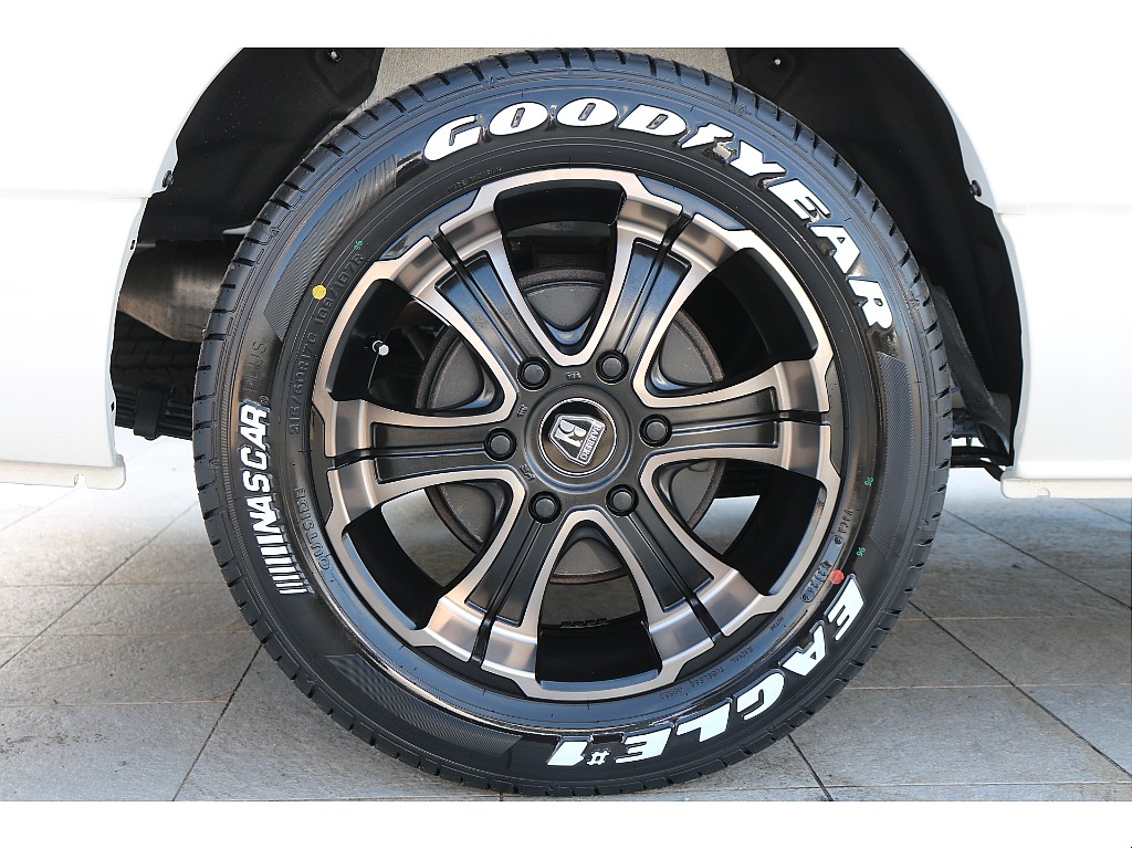 FLEX ワイルドディープス17インチアルミ、グッドイヤーナスカータイヤ！