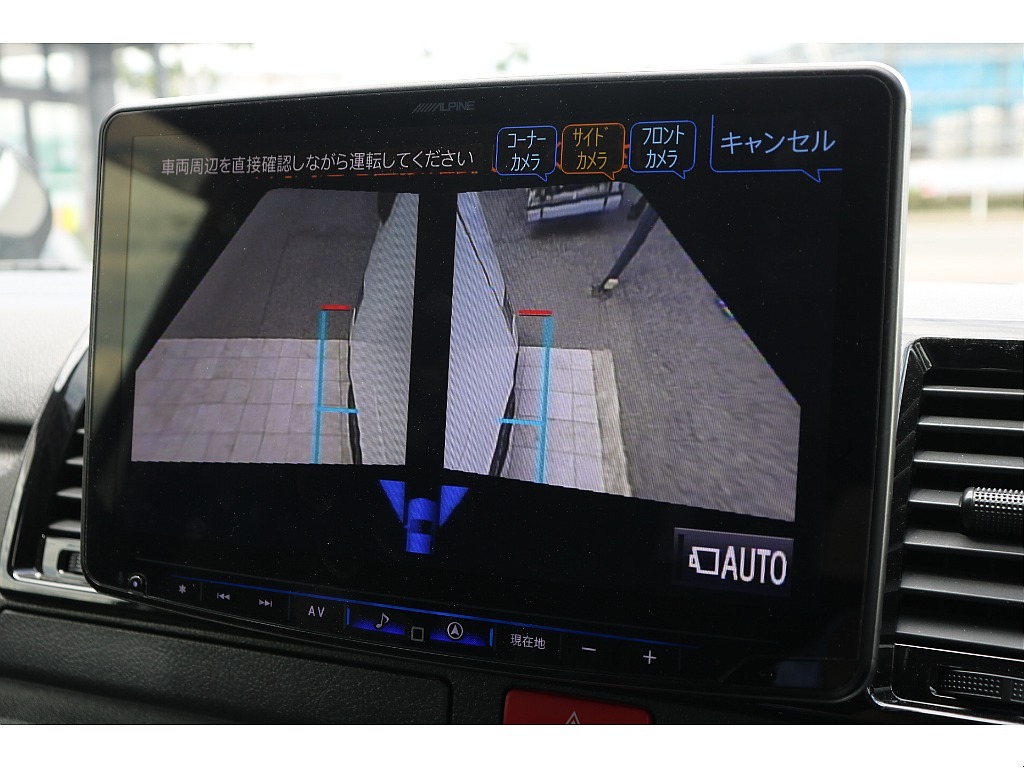 トヨタ&nbsp;ハイエースバン&nbsp;5D2.8DTスーパーGLダークプライムⅡL 4WD&nbsp;BIG-Xナビ、ベッドキット！&nbsp;長野県の詳細画像&nbsp;その8