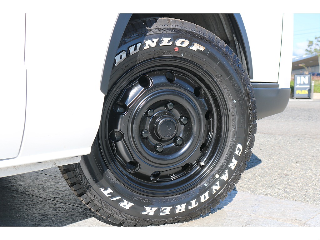 トヨタ&nbsp;ハイエースバン&nbsp;5D2.8DTスーパーGLダークプライムⅡL 4WD&nbsp;【先行UP！】新品パーツ多数！&nbsp;長野県の詳細画像&nbsp;その16
