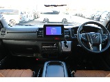 トヨタ&nbsp;ハイエースバン&nbsp;5ドアバン2.8DT スーパーGLロング 4WD&nbsp;9型登録済未使用車！ブラックエディション！&nbsp;長野県の詳細画像&nbsp;その4