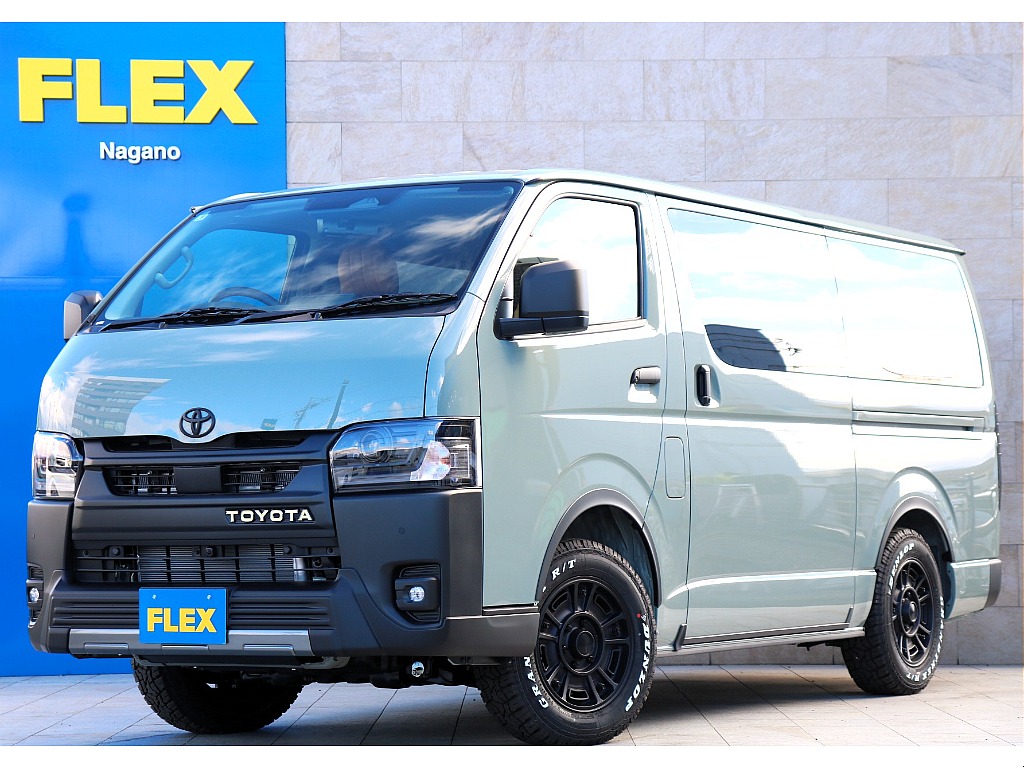 トヨタ&nbsp;ハイエースバン&nbsp;5ドアバン2.8DT スーパーGLロング 4WD&nbsp;9型登録済未使用車！ブラックエディション！&nbsp;長野県