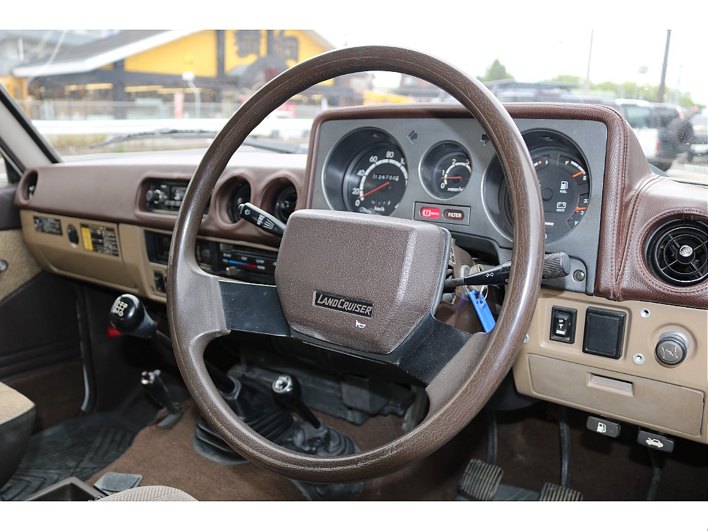 トヨタ ランドクルーザー60 4.0 GX ディーゼル 4WD(2345839045) | 車探しなら中古車・新車の専門店FLEX＜フレックス＞へ