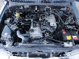 2700cc　ガソリンエンジンになります。毎年5月に自動車税の納税証明書が届きますが、約6万円になります！ランクルはビックエンジンになり、税金も高いので、維持はしやすいですよ～！