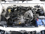 2700CC　ガソリンエンジン！外装はオシャレに丸目換装ですが、山奥での釣り、キャンプなど、荒れた道での走破性はぴか一です★