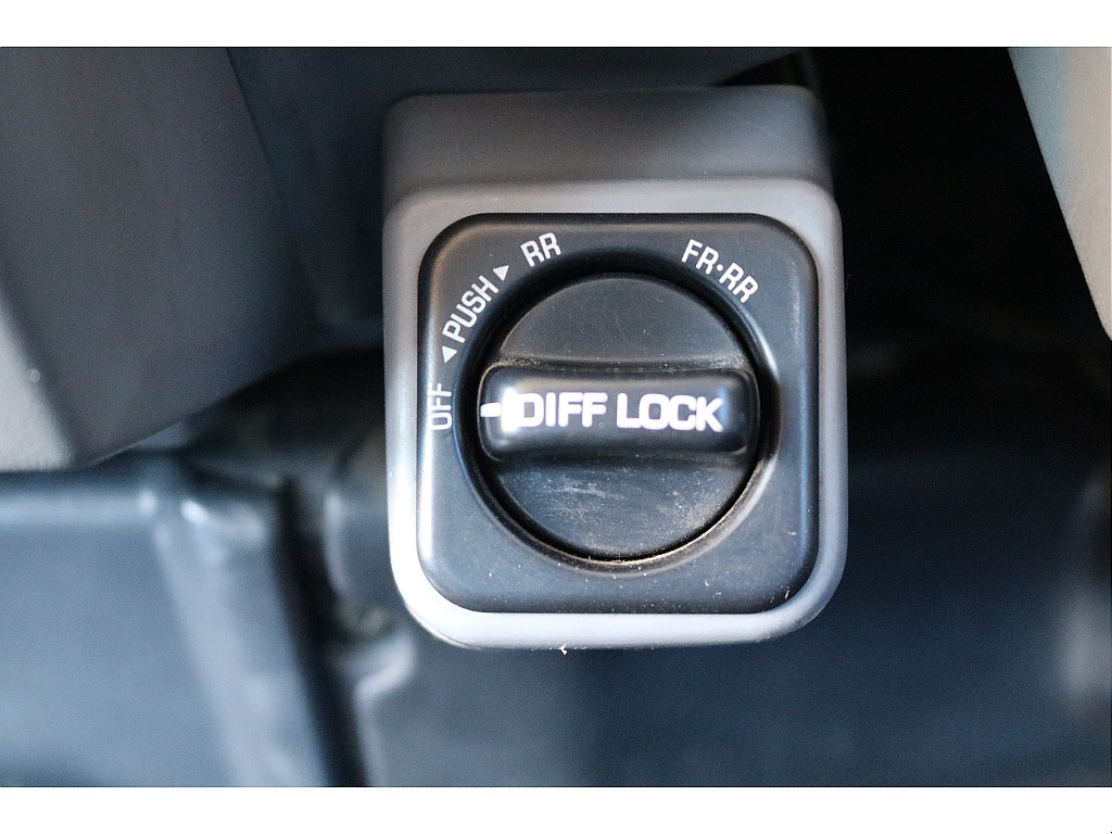 DIFFロック付き！