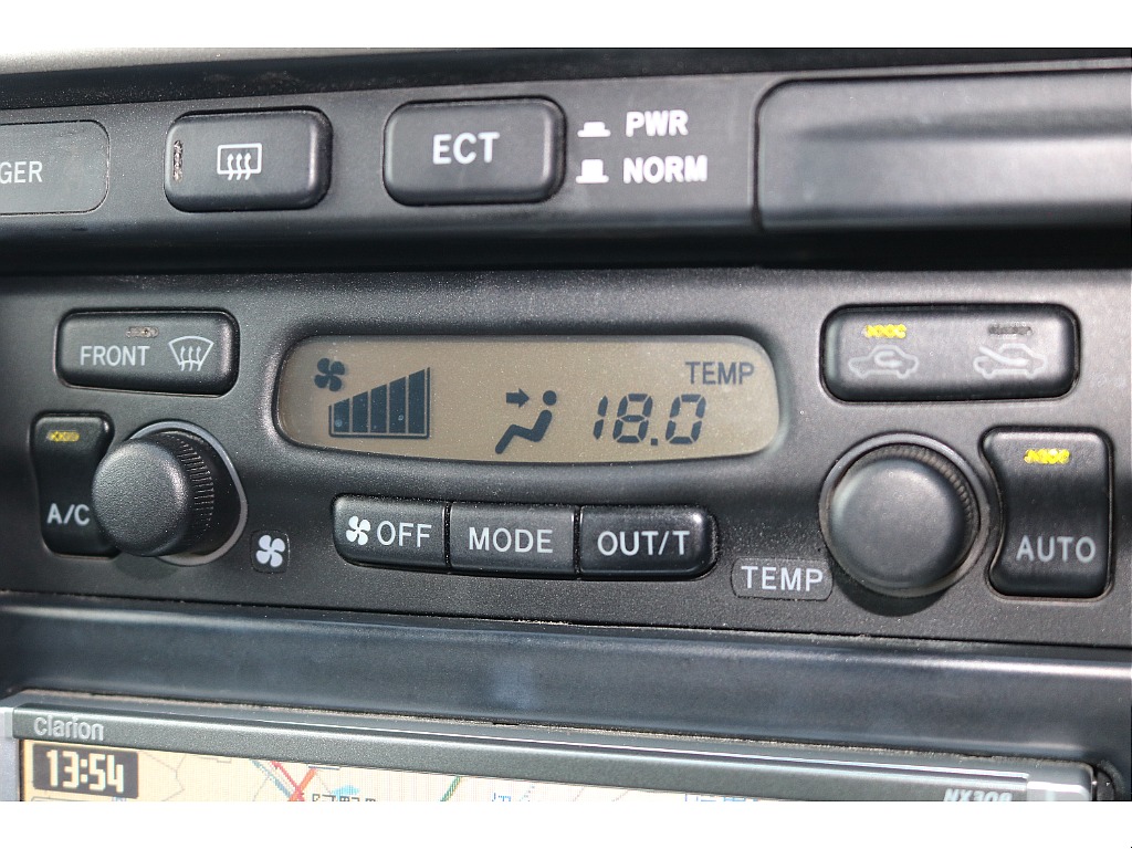 オートエアコン