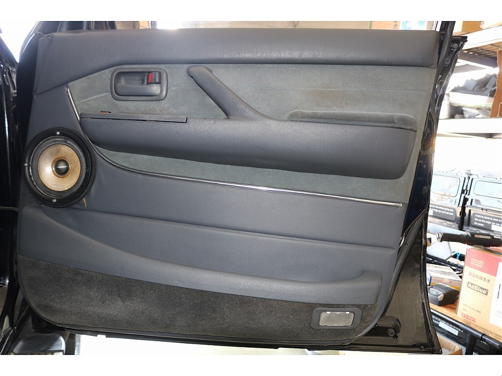 トヨタ ランドクルーザー80(41枚目)