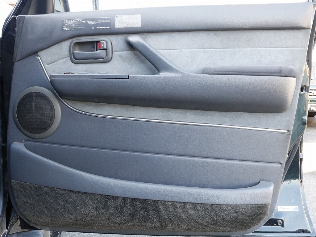 運転席の内張り