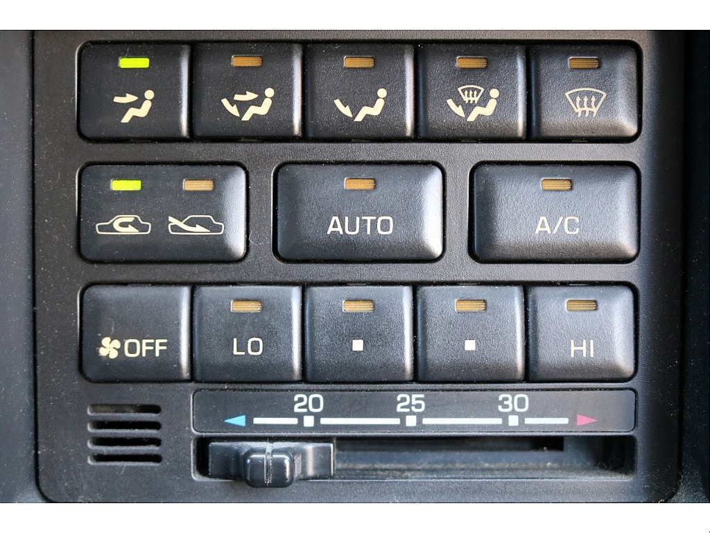 エアコンパネル