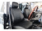 フロントシートは運転席の中でも、滞在時間が多くなりますし、皆さんのことを安全に目的地まで連れていくという重大な任務があります！快適な車内にするため、スタッフが一生懸命サポートします！