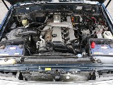 エンジンルームも綺麗な状態です ！
