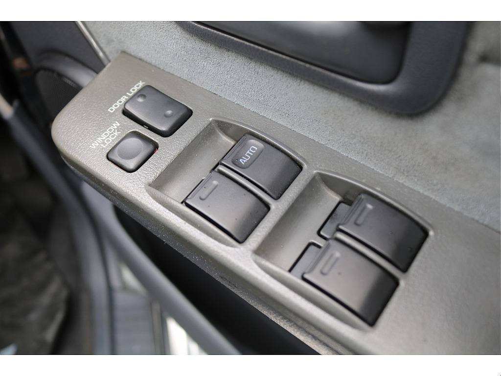 パワーウインドウスイッチ