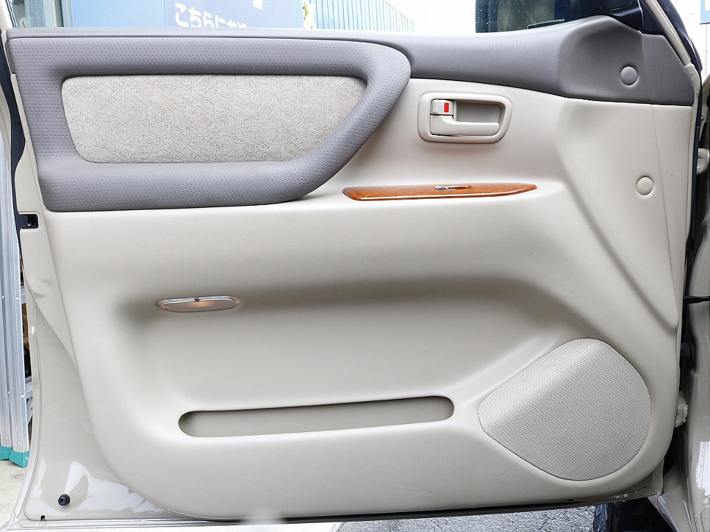 助手席のトリム！