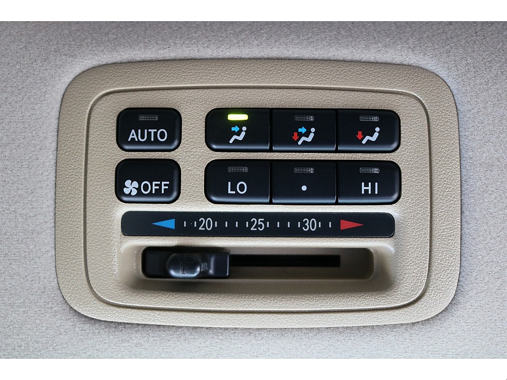 オート機能付きエアコン！