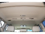 天張りになります！中古車ではたまにヤニ汚れで真っ黒なお車などもありますので中古車選びでは重要なチェックポイントです！