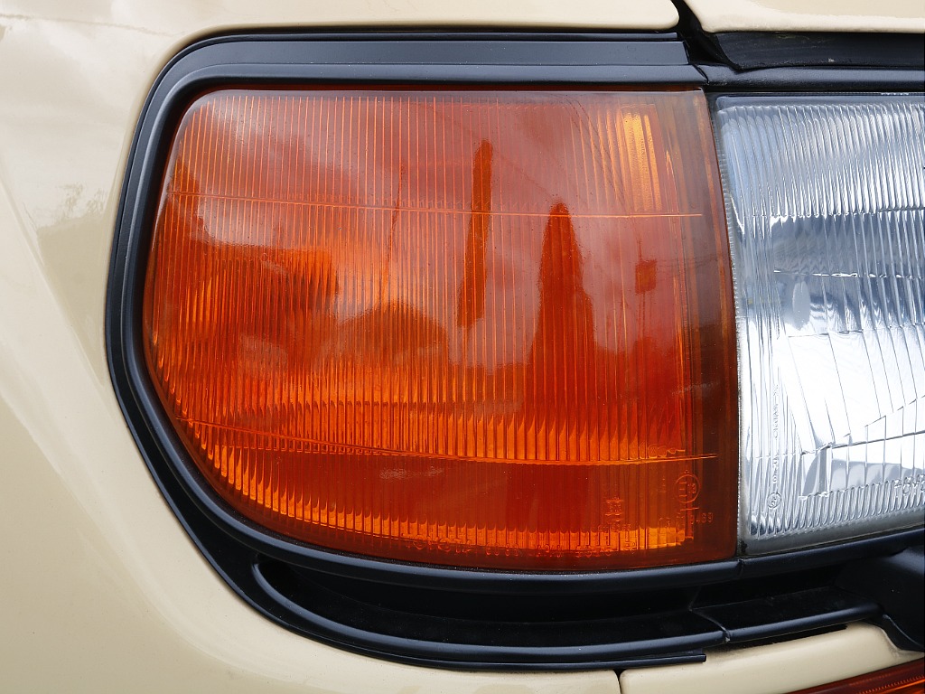 フロントウインカー