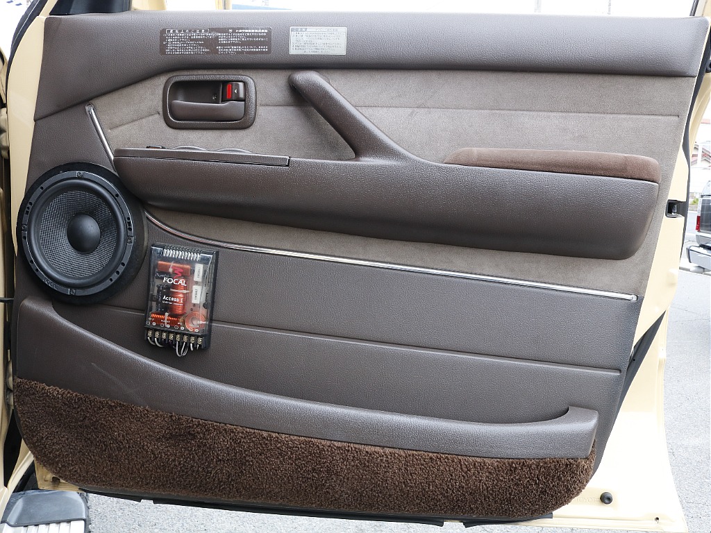 運転席の内張り