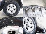 タイヤは純正AW×YOKOHAMAジオランダーMTタイヤ（265/75/16）となります。