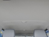 天張りになります！中古車ではたまにヤニ汚れで真っ黒なお車などもありますので中古車選びでは重要なチェックポイントです！