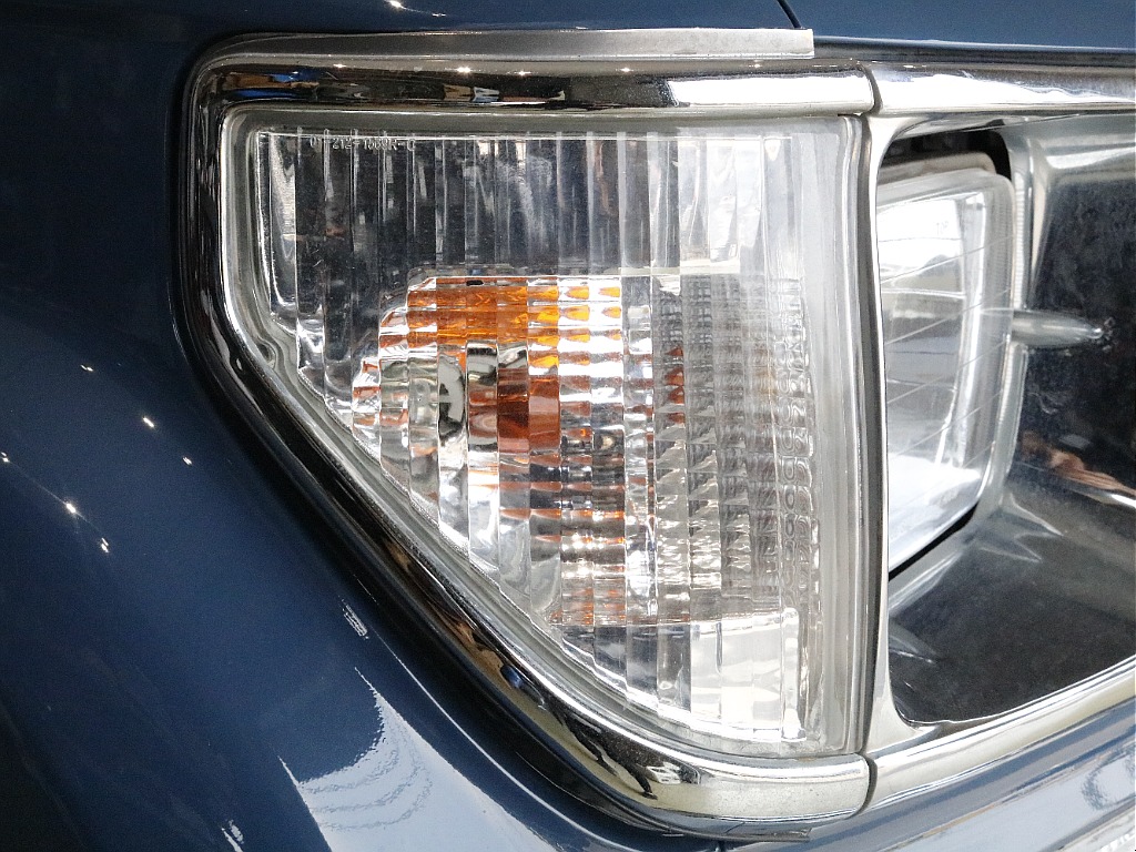 フロントウインカー