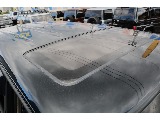 サンルーフからの太陽光により車内が明るくなることで解放感を感じることが出来ます！ルーフラックなどのカスタムも可能になりますのでお気軽にご相談ください！