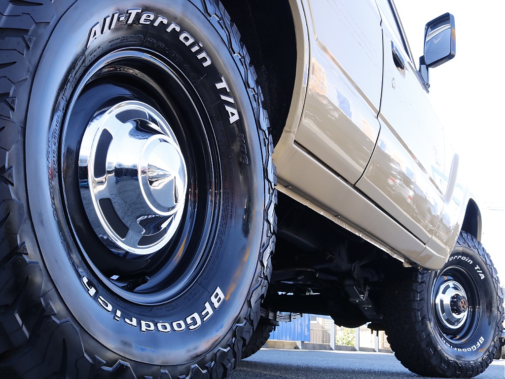 普段は中々見る事がない角度から見てもかっこいいですね♪