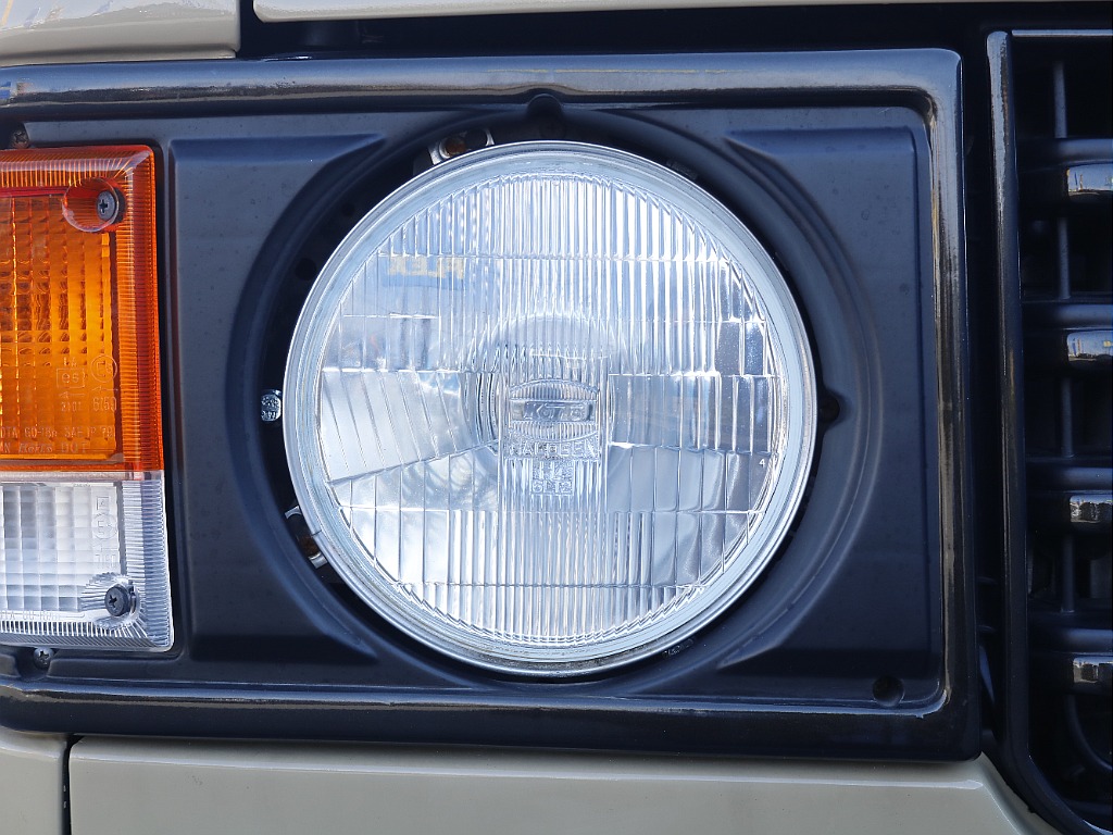 角目ヘッドライト！