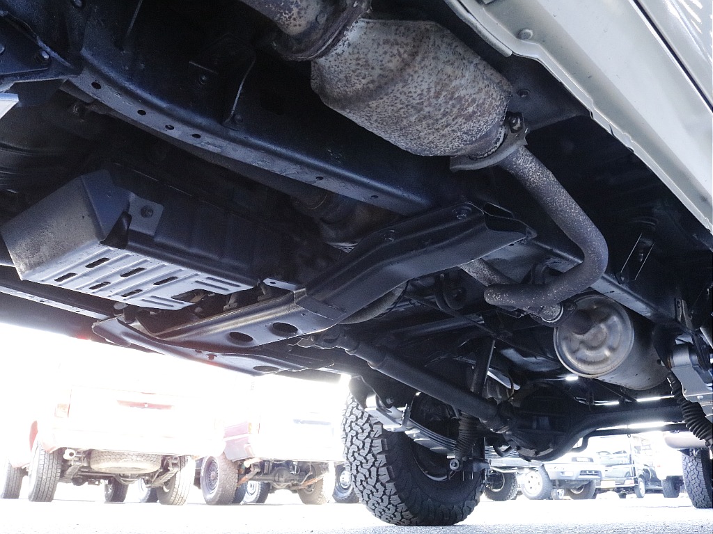 下回りの状態です。