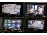 ストラーダ製ナビをインストール済！！TV視聴可能。バックカメラ付きです♪