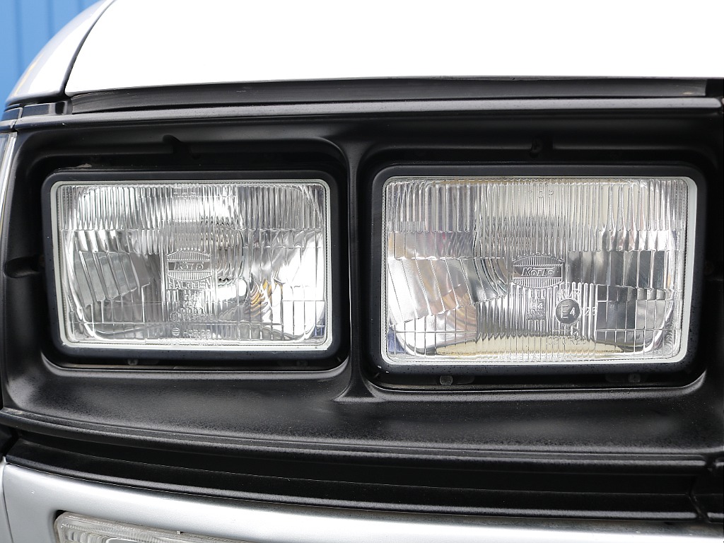 角目ヘッドライト！