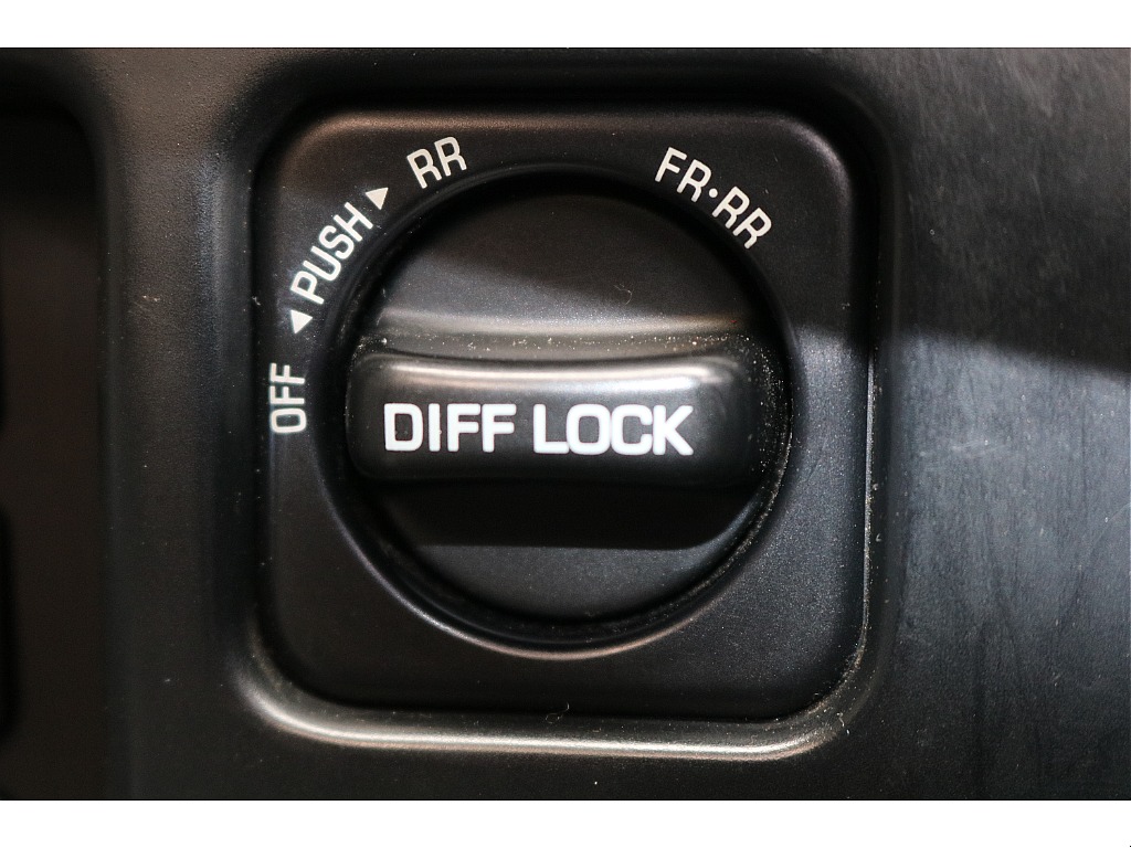 トヨタ ランドクルーザー80(56枚目)