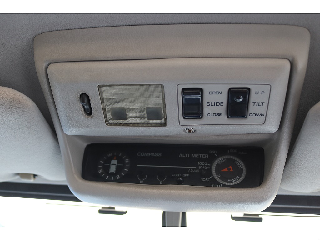 トヨタ ランドクルーザー80(58枚目)