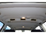 天張りになります！中古車ではたまにヤニ汚れで真っ黒なお車などもありますので中古車選びでは重要なチェックポイントです！
