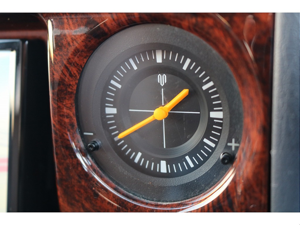 レトロな時計付き