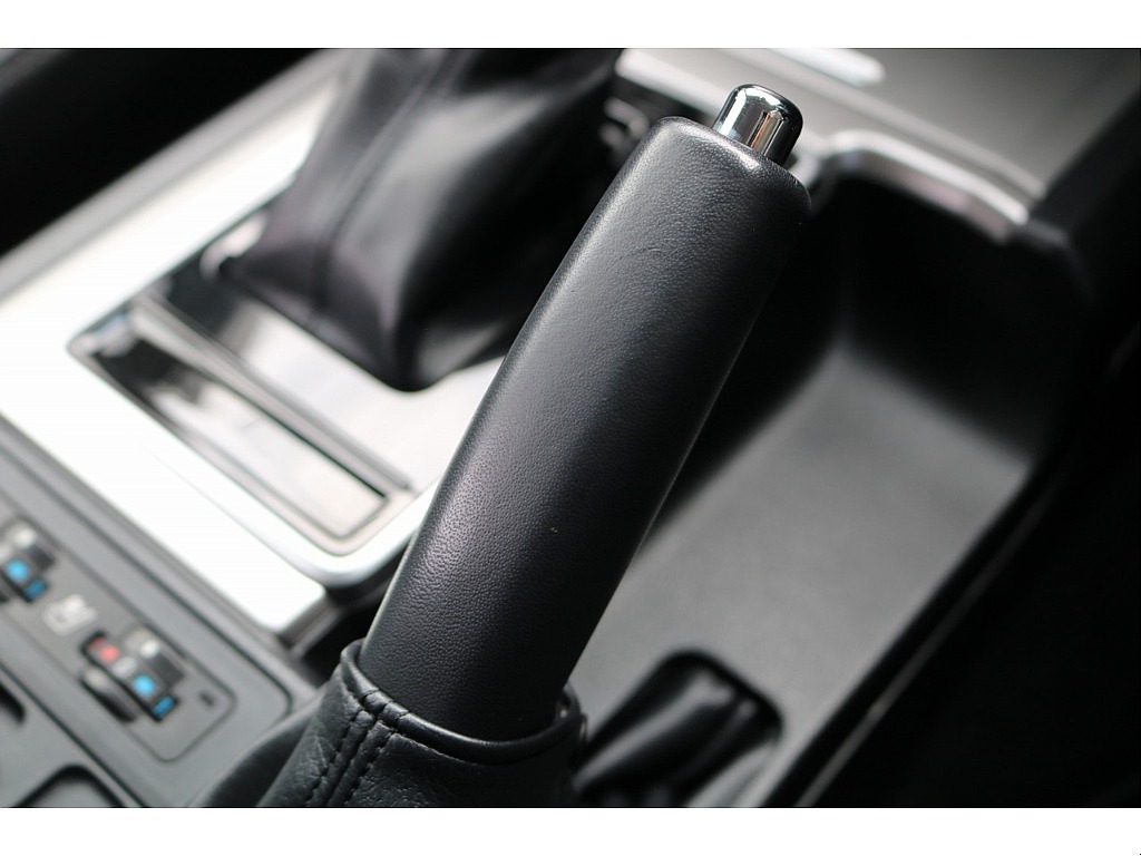 サイドブレーキ！