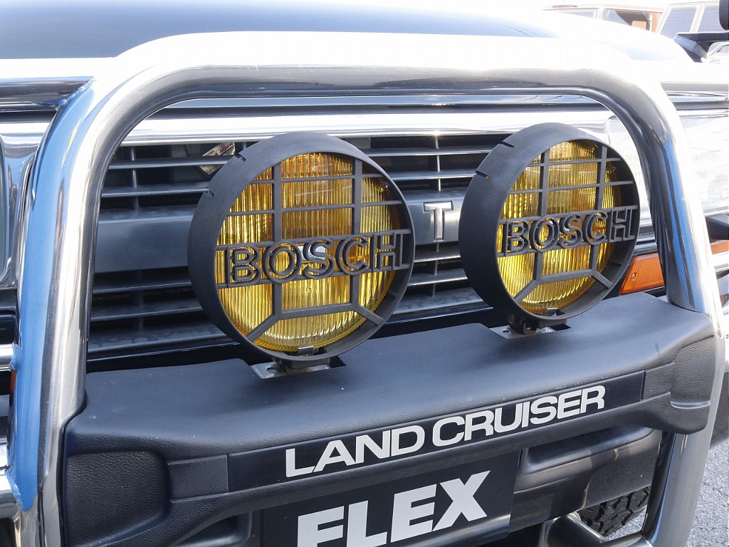 BOSCHフォグランプがフロントのアクセントに♪