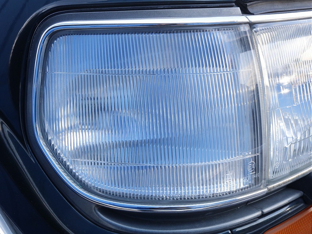 コーナーレンズ