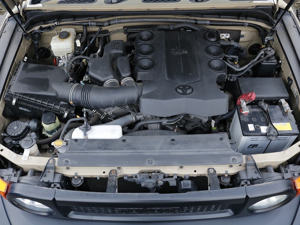 V６　4000CC　ガソリンエンジンになります☆