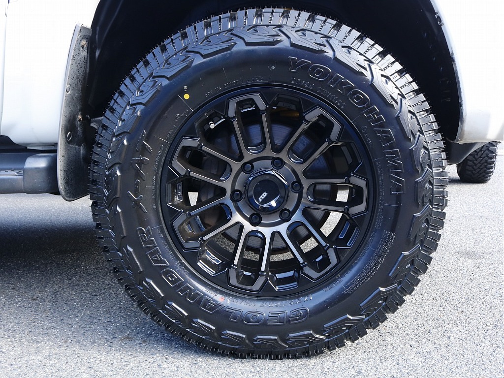 ジオランダーX-ATを新品インストール済み♪