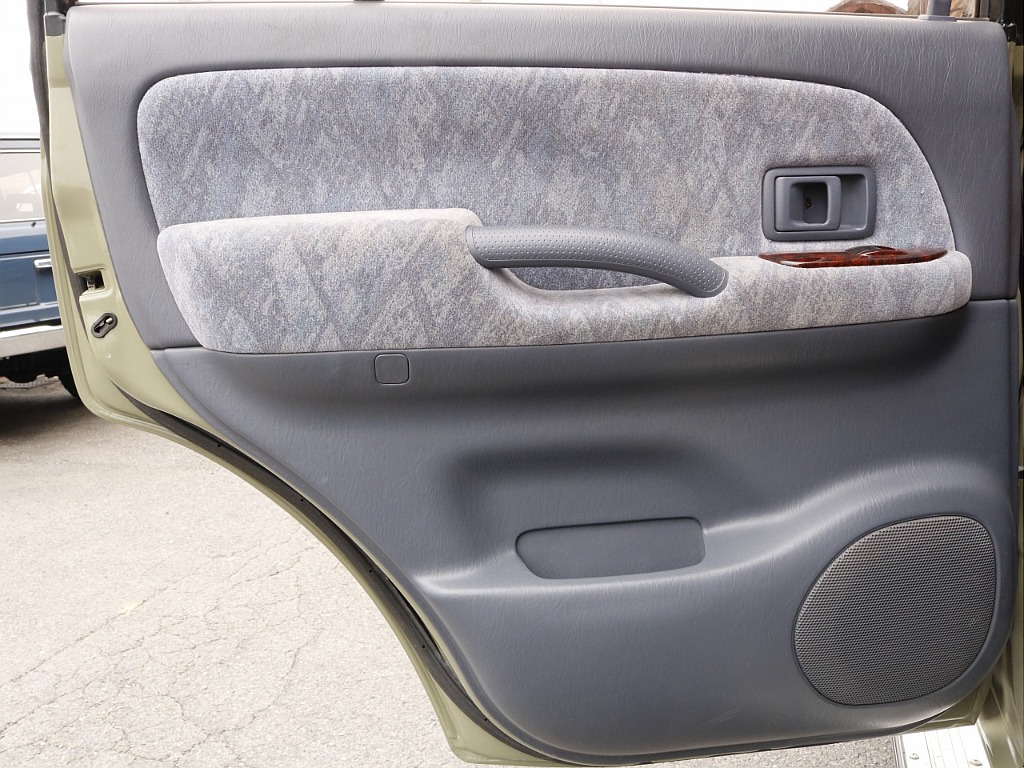 内張り御覧の通りです！