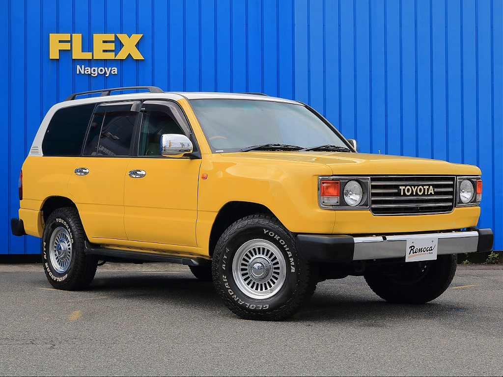 当店オリジナルRenocaシリーズです。オリジナルフェイス＆特徴的なカラーでみんなの視線を独り占め♪優越感に浸れること間違いなしの１台となります。