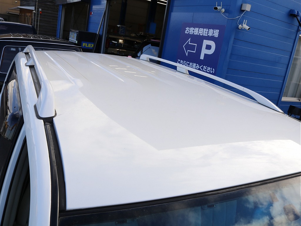 ルーフの状態も良いです。